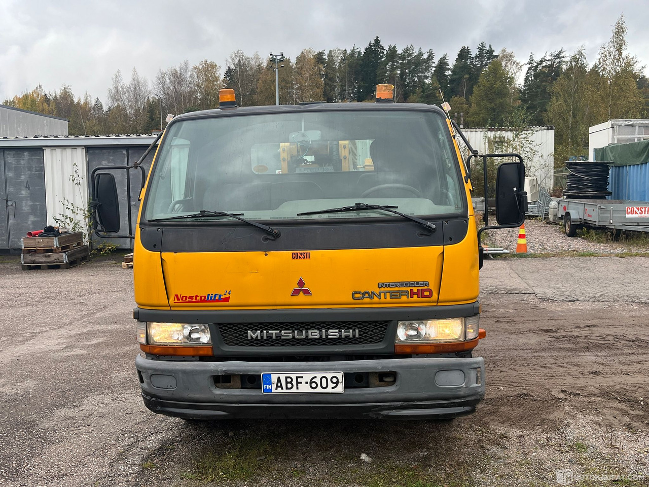 Mitsubishi CANTER-FE659H/420, nostokoriauto, nostin korjattavaksi, 2003, Vantaa - Truck: picture 2 Mitsubishi CANTER-FE659H/420, nostokoriauto, nostin korjattavaksi, 2003, Vantaa - Truck: picture 2