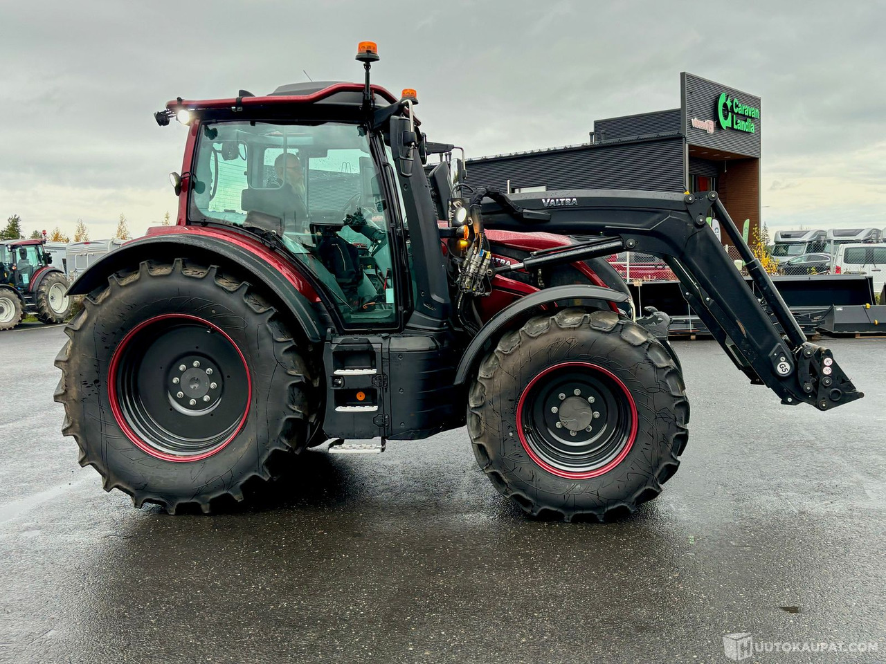 Valtra N175 traktori, 2024, vain 360h!! MTK25, Kempele - Farm tractor: picture 4 Valtra N175 traktori, 2024, vain 360h!! MTK25, Kempele - Farm tractor: picture 4