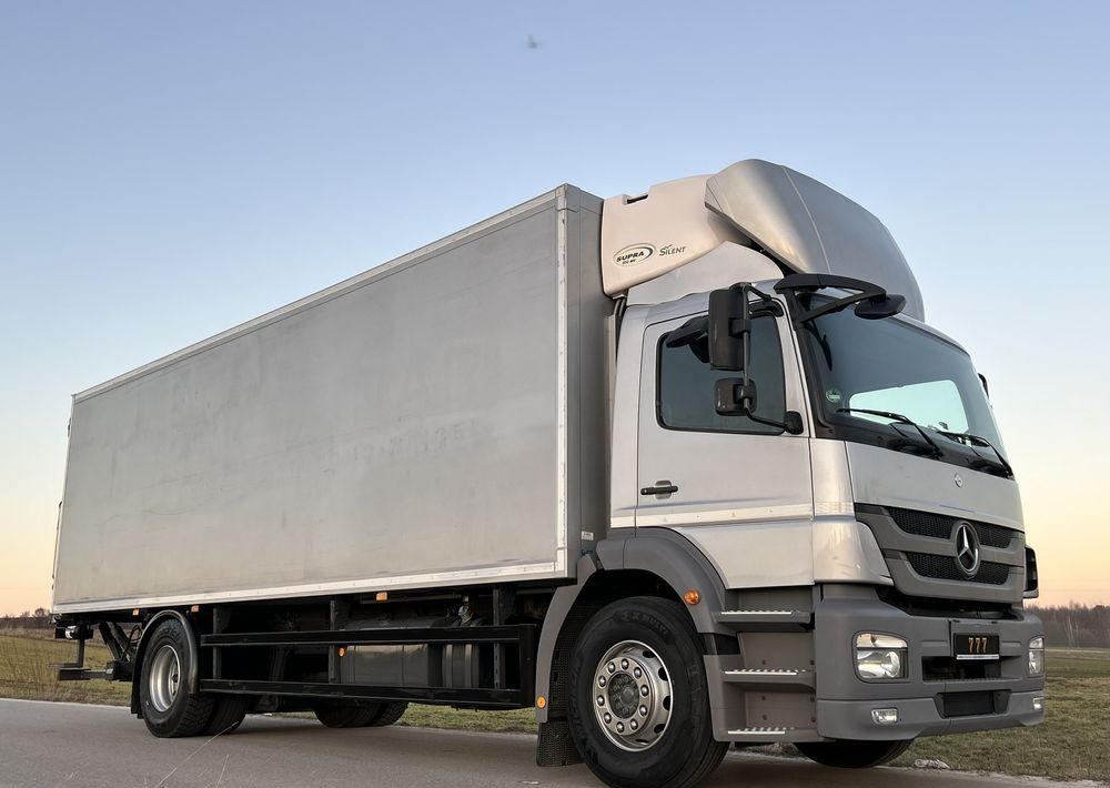 Mercedes-Benz Axor 1824 237000km !! TOP 8m 20 palet / z Niemiec / Euro 5 ! / agregat Carrier Supra 950 - Refrigerator truck: picture 1 Mercedes-Benz Axor 1824 237000km !! TOP 8m 20 palet / z Niemiec / Euro 5 ! / agregat Carrier Supra 950 - Refrigerator truck: picture 1
