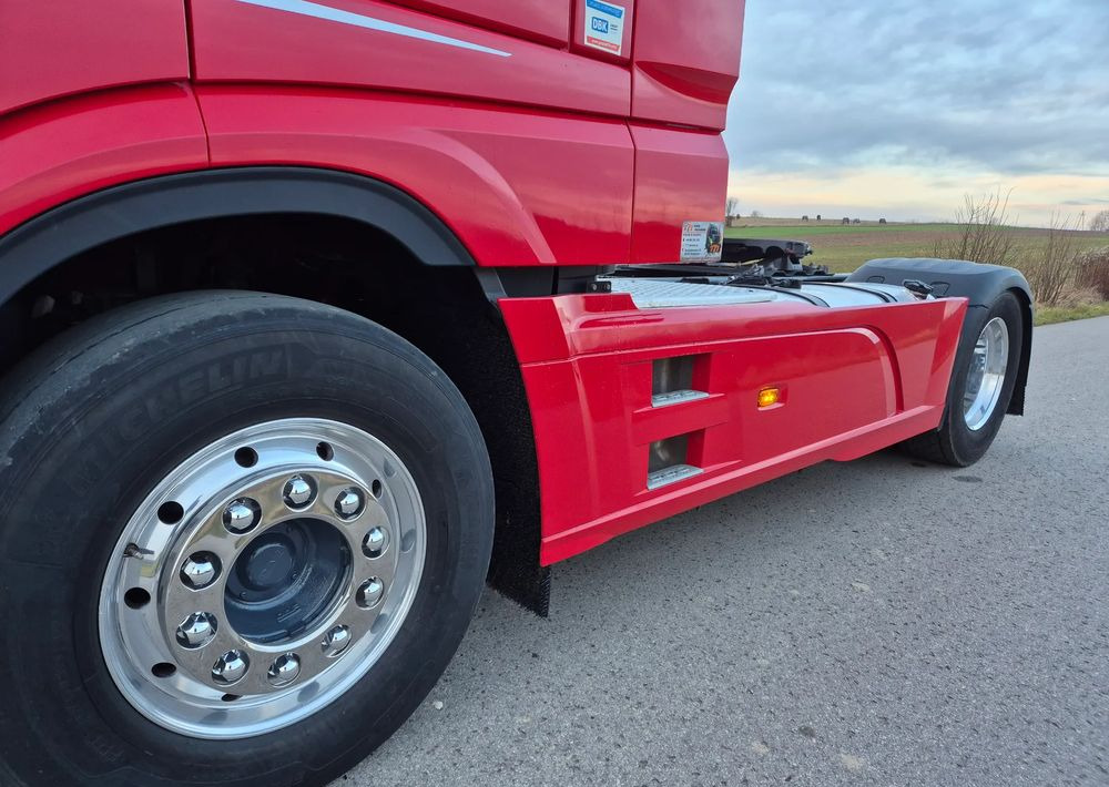 DAF XF 480 2021 Alufelgi opony 90% SSC TOP STANDARD / DUŻE KOTŁY / z Polski / jeden właściciel super zadbane SERWISOWANE - Tractor unit: picture 3 DAF XF 480 2021 Alufelgi opony 90% SSC TOP STANDARD / DUŻE KOTŁY / z Polski / jeden właściciel super zadbane SERWISOWANE - Tractor unit: picture 3