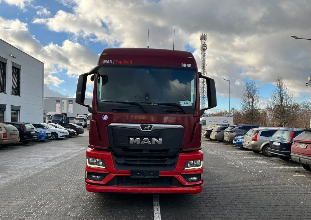 MAN TGS 18.400 18.470 NAUKA JAZDY STANDARD 4x2 / TGX 18.360 400 510 460 500 TOP STAN / ŚWIEŻO SPROWADZONY - Tractor unit: picture 3 MAN TGS 18.400 18.470 NAUKA JAZDY STANDARD 4x2 / TGX 18.360 400 510 460 500 TOP STAN / ŚWIEŻO SPROWADZONY - Tractor unit: picture 3