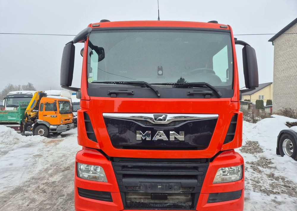 MAN TGS 18.460 NAUKA JAZDY ELKA AUTOMAT 4x2 STANDARD 315/70r22.5 SUPER STAN TGX 470 460 420 430 500 510 400 360 410 320 - Tractor unit: picture 3 MAN TGS 18.460 NAUKA JAZDY ELKA AUTOMAT 4x2 STANDARD 315/70r22.5 SUPER STAN TGX 470 460 420 430 500 510 400 360 410 320 - Tractor unit: picture 3