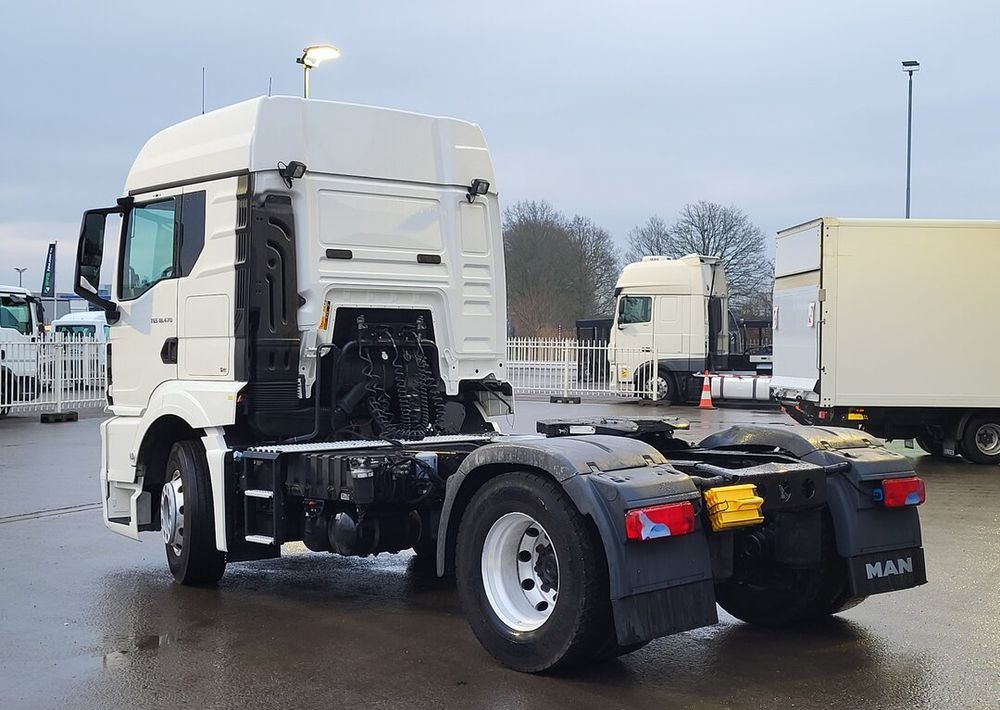 MAN TGS 470 18.400 NAUKA JAZDY STANDARD 4x2 / TGX 18.360 400 510 460 500 TOP STAN / ŚWIEŻO SPROWADZONY - Tractor unit: picture 2 MAN TGS 470 18.400 NAUKA JAZDY STANDARD 4x2 / TGX 18.360 400 510 460 500 TOP STAN / ŚWIEŻO SPROWADZONY - Tractor unit: picture 2