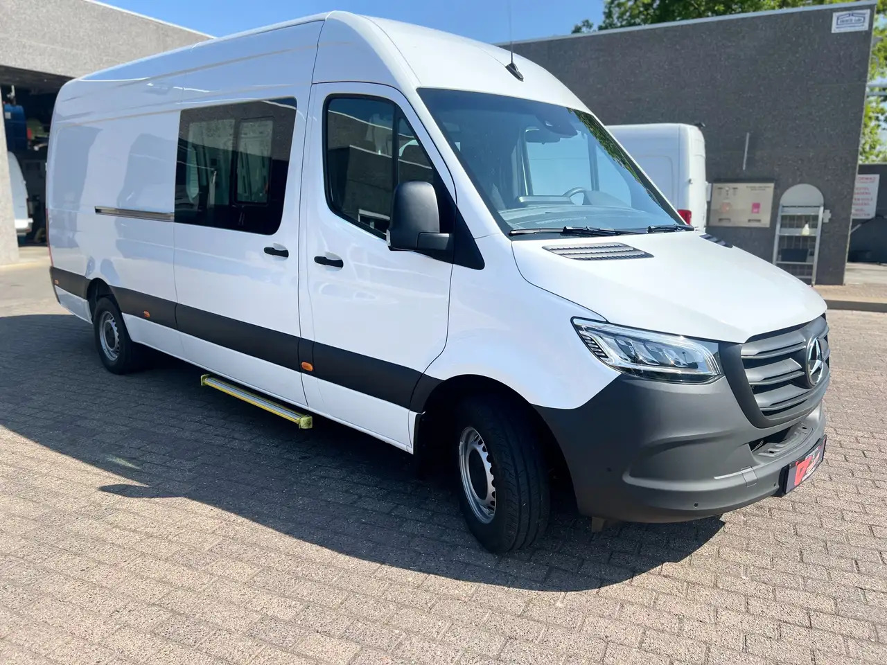 Mercedes-Benz Sprinter 317 L3H2 (37.000ex) 9G-TRONIC CAMERA PTS MBUX PANO - Panel van: picture 3 Mercedes-Benz Sprinter 317 L3H2 (37.000ex) 9G-TRONIC CAMERA PTS MBUX PANO - Panel van: picture 3