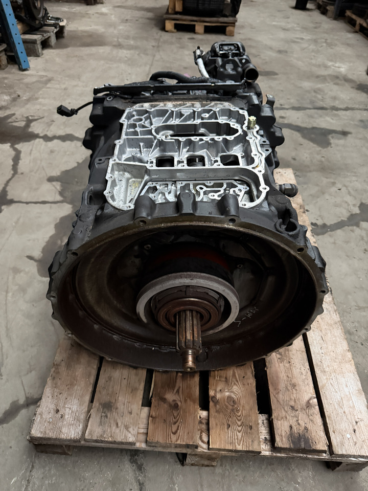 Iveco Hi-Way S-Way - Gearbox: picture 2 Iveco Hi-Way S-Way - Gearbox: picture 2