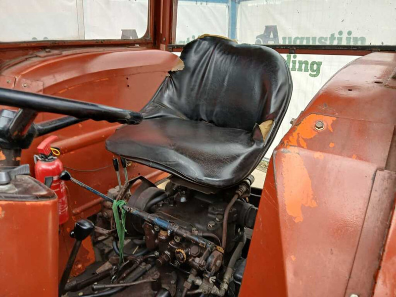 Farm tractor Fiat 640/8: picture 12