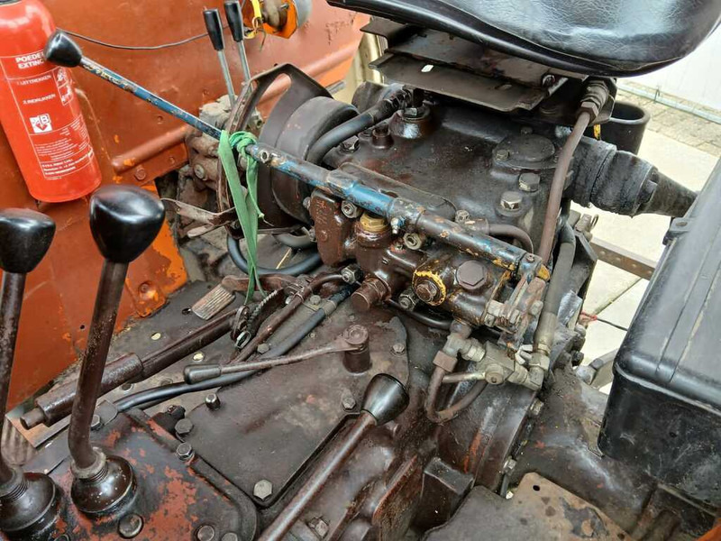 Farm tractor Fiat 640/8: picture 15