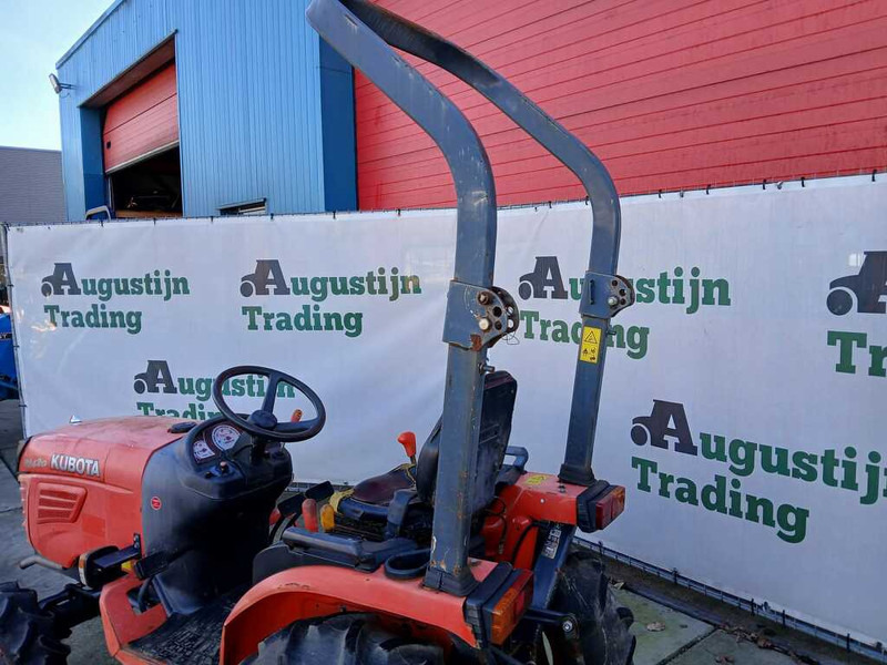 Compact tractor Kubota B 2420: picture 8