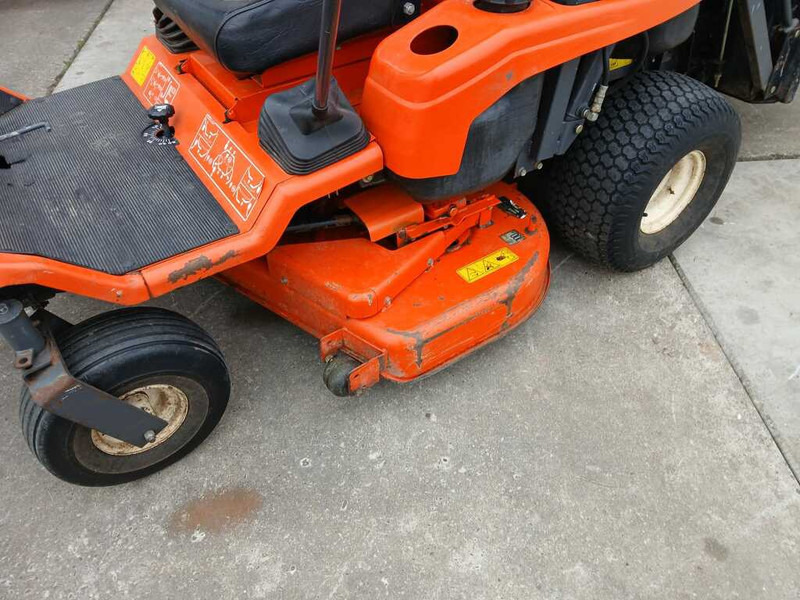 Kubota GZH 15 - Garden mower: picture 5 Kubota GZH 15 - Garden mower: picture 5
