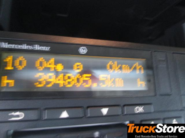 Tractor unit Mercedes-Benz Actros 1845 LS: picture 8