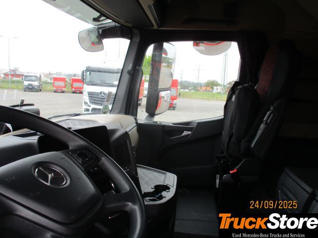 Tractor unit Mercedes-Benz Actros 1845 LS nRL: picture 7