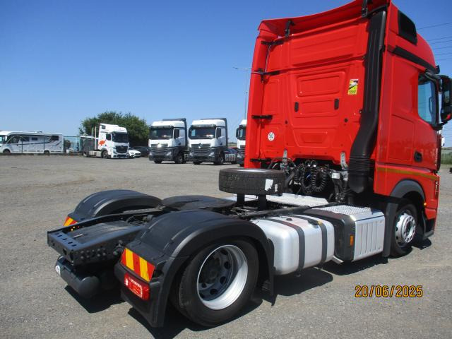 Mercedes-Benz Actros 1845 LS nRL - Tractor unit: picture 3 Mercedes-Benz Actros 1845 LS nRL - Tractor unit: picture 3