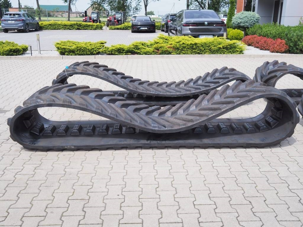 Case IH Quadrtac, Rubber belt / track, 762 mm, 30" - Track for Agricultural machinery: picture 2 Case IH Quadrtac, Rubber belt / track, 762 mm, 30" - Track for Agricultural machinery: picture 2