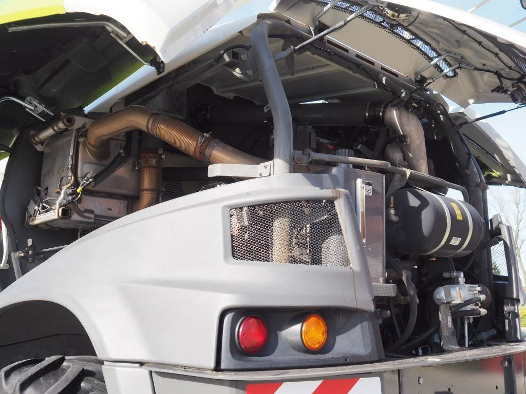 Forage harvester Claas Jaguar 840 4x4 + Kemper 445: picture 10