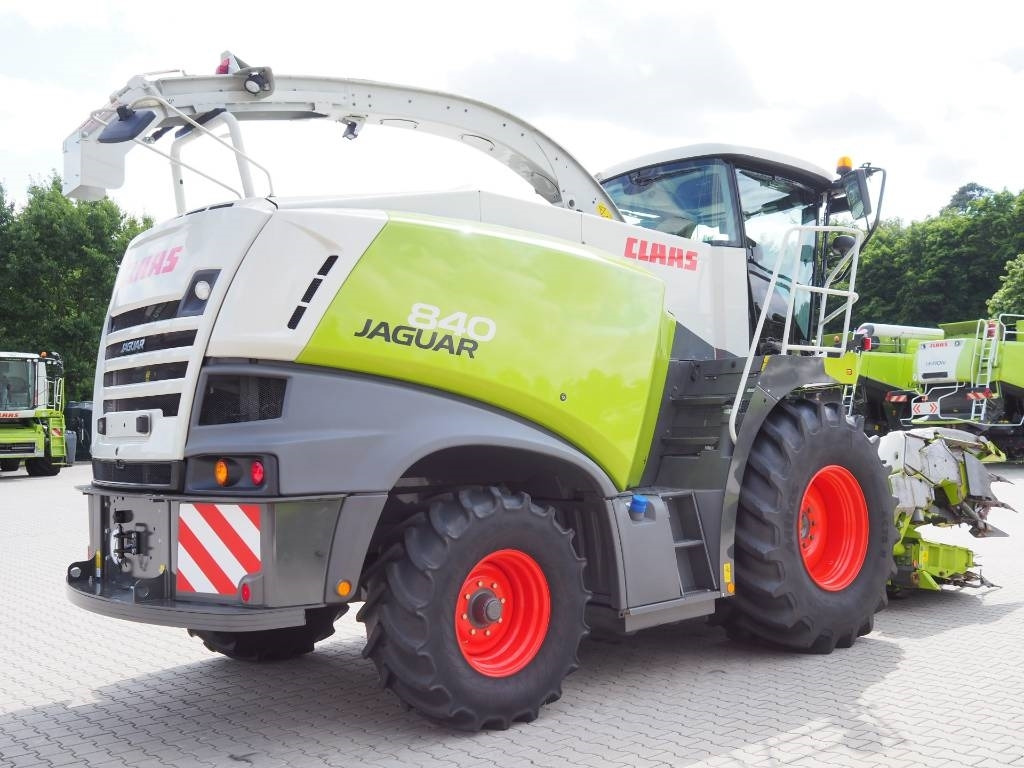 Claas Jaguar 840 + Orbis 450 - Forage harvester: picture 3 Claas Jaguar 840 + Orbis 450 - Forage harvester: picture 3