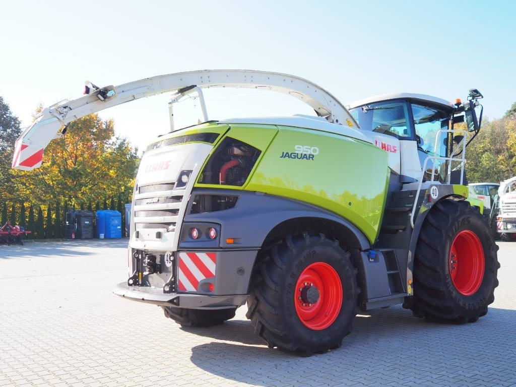Claas Jaguar 950 4x4  - Forage harvester: picture 3 Claas Jaguar 950 4x4  - Forage harvester: picture 3