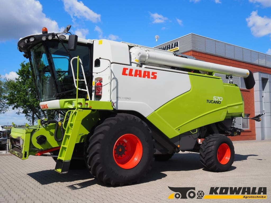 Claas Tucano 570 GPS + V770 - Combine harvester: picture 1 Claas Tucano 570 GPS + V770 - Combine harvester: picture 1