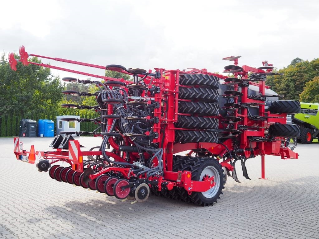 Horsch Focus 6 TD  - Combine seed drill: picture 4 Horsch Focus 6 TD  - Combine seed drill: picture 4