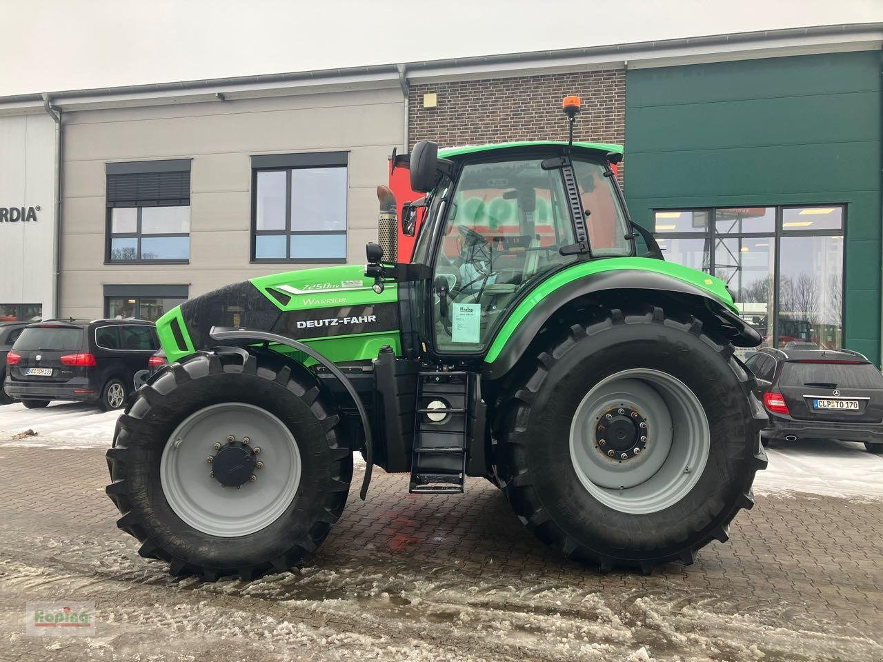Deutz-Fahr 7250 Agrotron TTV - Farm tractor: picture 2 Deutz-Fahr 7250 Agrotron TTV - Farm tractor: picture 2