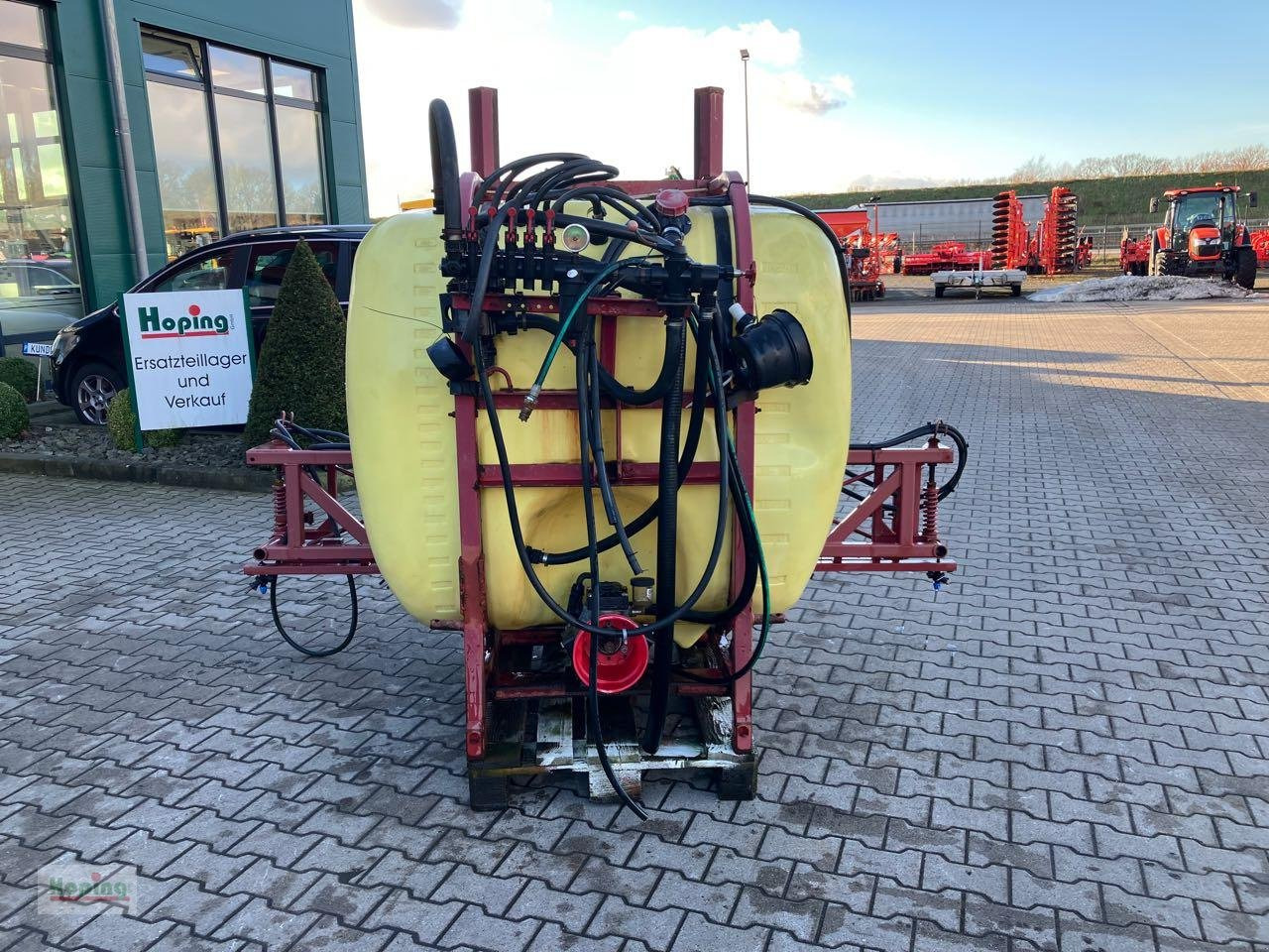 Hardi LXY 1000 - Tractor mounted sprayer: picture 5 Hardi LXY 1000 - Tractor mounted sprayer: picture 5