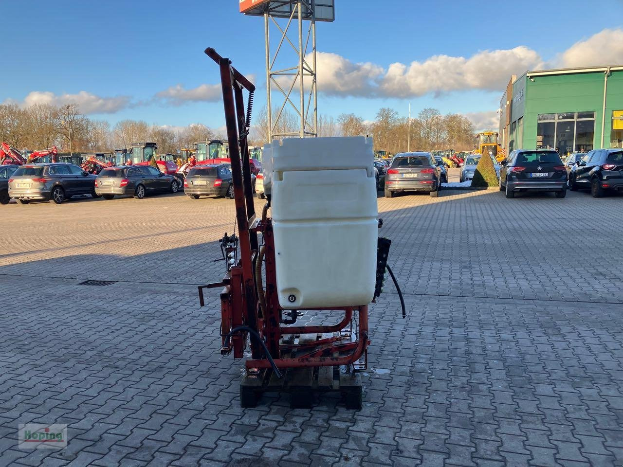 Holder IS 800L - Tractor mounted sprayer: picture 4 Holder IS 800L - Tractor mounted sprayer: picture 4