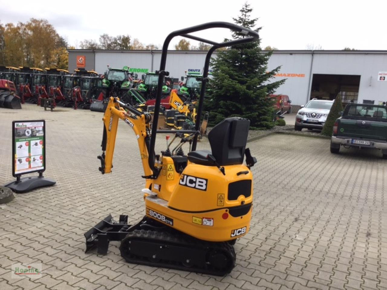 JCB 8008 CTS - Mini excavator: picture 3 JCB 8008 CTS - Mini excavator: picture 3