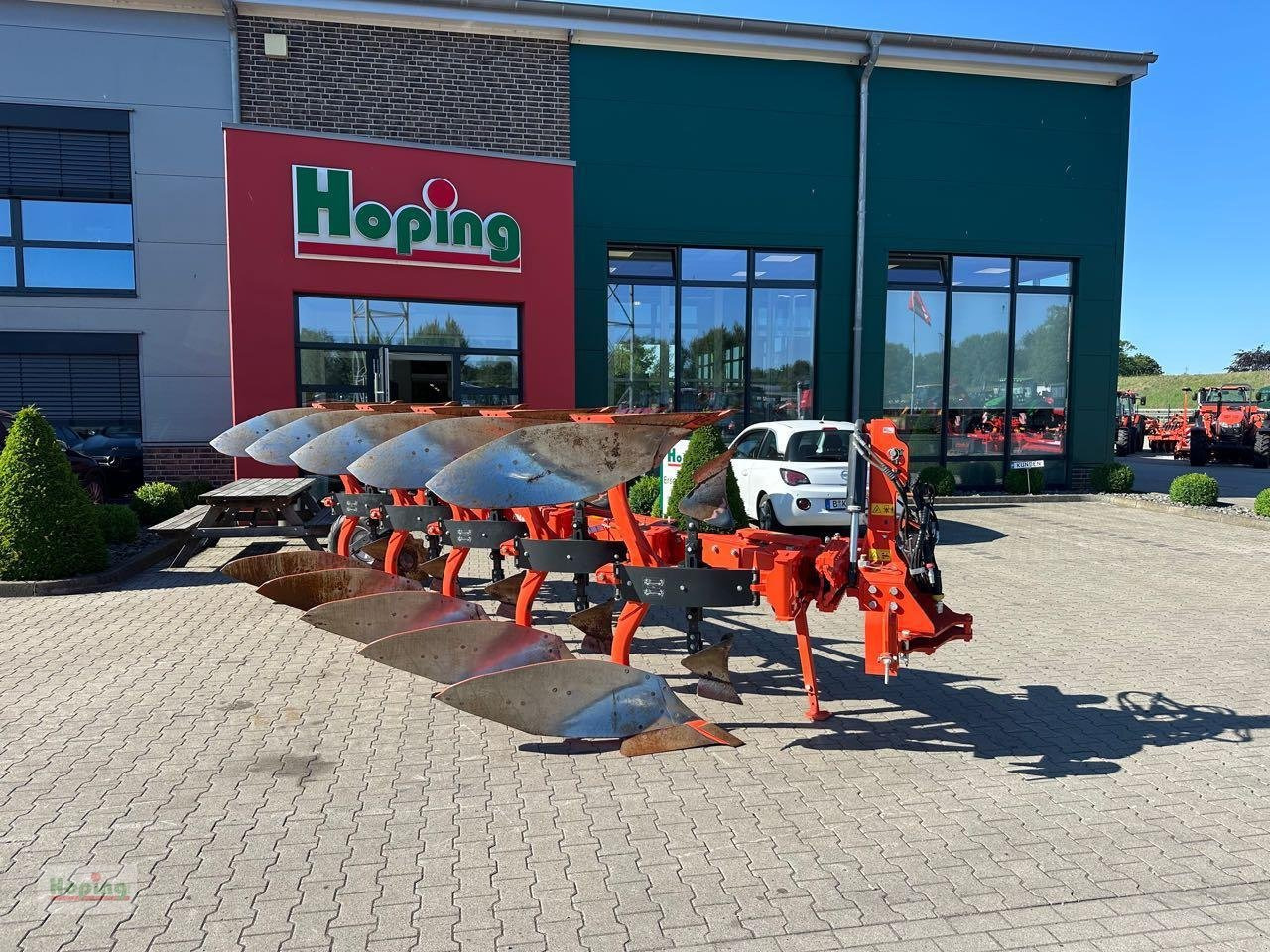 Kubota RM4005-100-5 Variomat - Plow: picture 1 Kubota RM4005-100-5 Variomat - Plow: picture 1