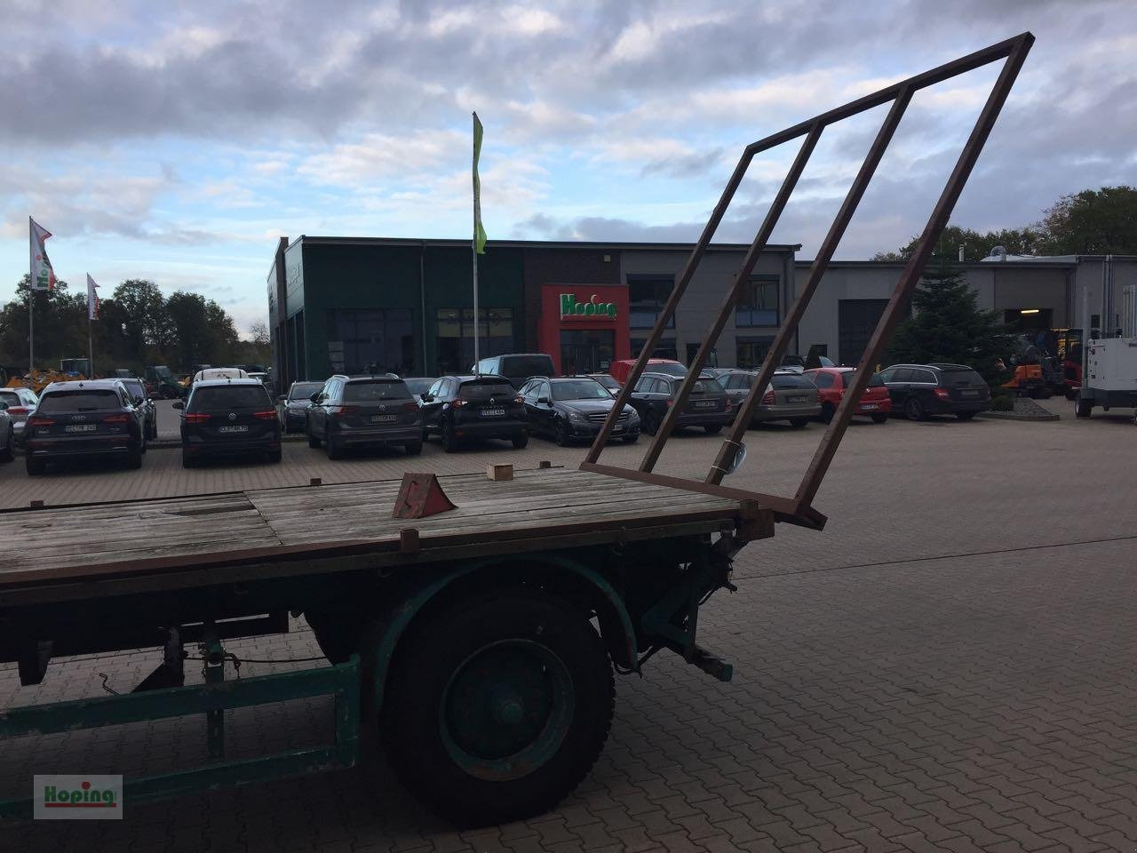 Sommer AG 120 - Farm platform trailer: picture 4 Sommer AG 120 - Farm platform trailer: picture 4