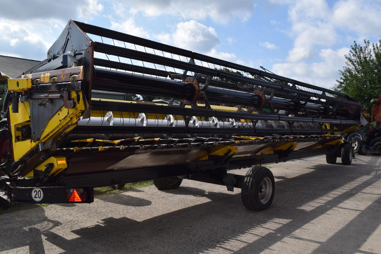 Biso VX 900 Crop Ranger highline *Schneidwerk* - Combine header: picture 1 Biso VX 900 Crop Ranger highline *Schneidwerk* - Combine header: picture 1