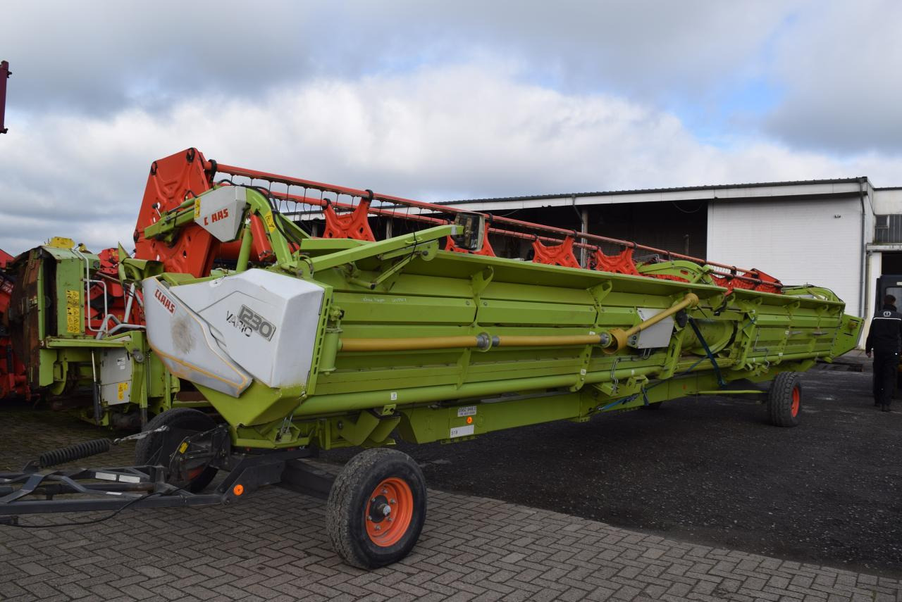 CLAAS V 1230 Vario *Schneidwerk* - Combine header: picture 1 CLAAS V 1230 Vario *Schneidwerk* - Combine header: picture 1