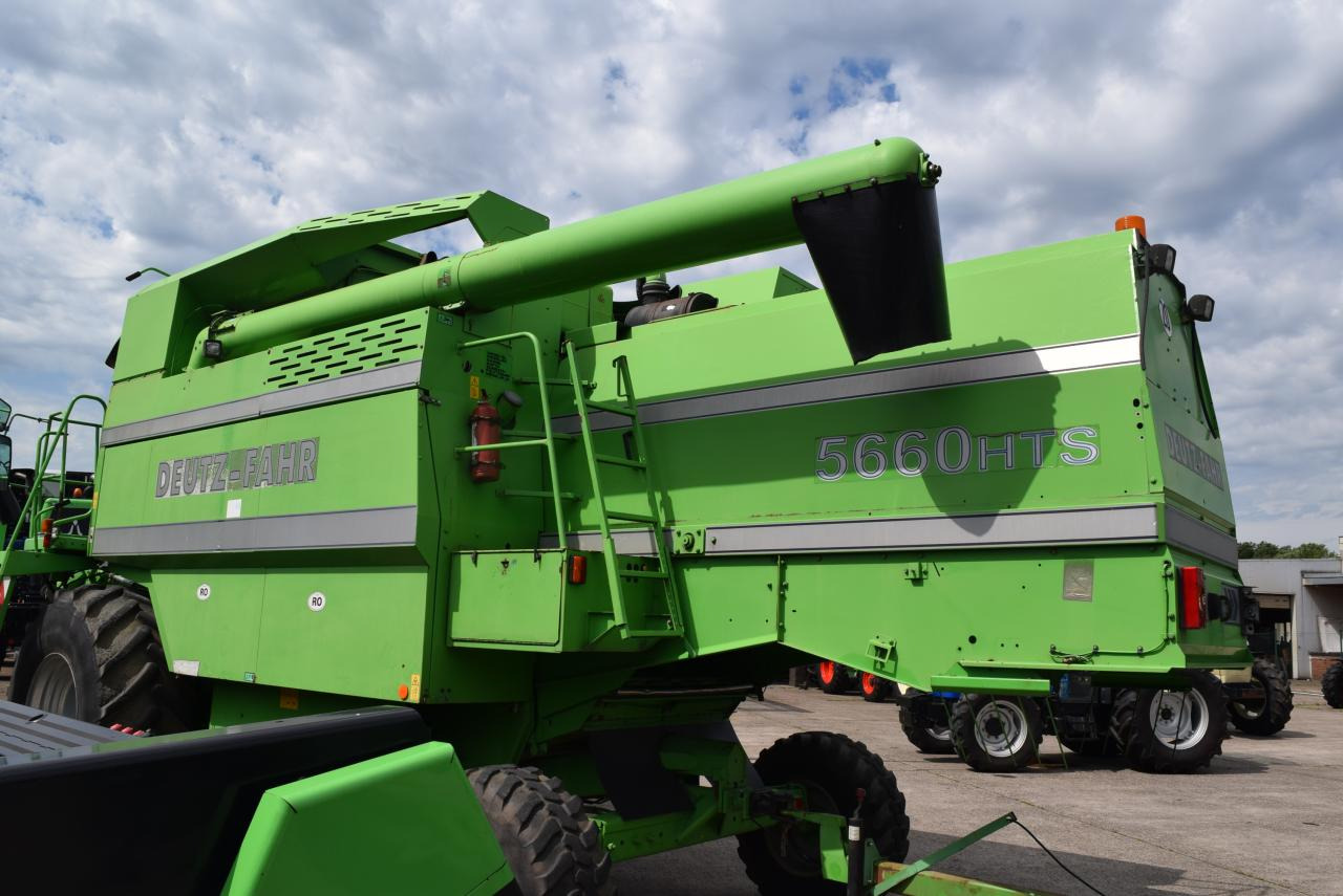 Deutz-Fahr 5660 HTS - Combine harvester: picture 3 Deutz-Fahr 5660 HTS - Combine harvester: picture 3