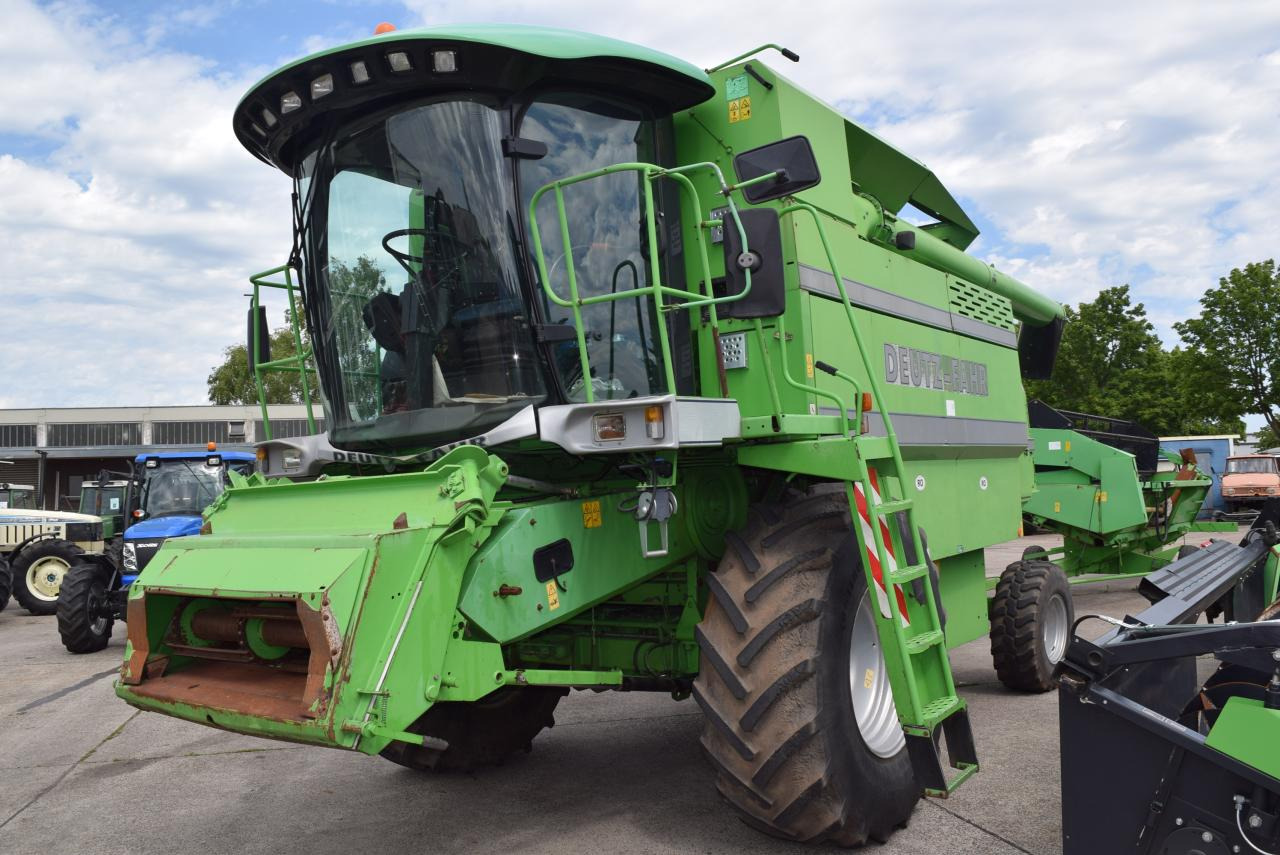 Deutz-Fahr 5660 HTS - Combine harvester: picture 1 Deutz-Fahr 5660 HTS - Combine harvester: picture 1