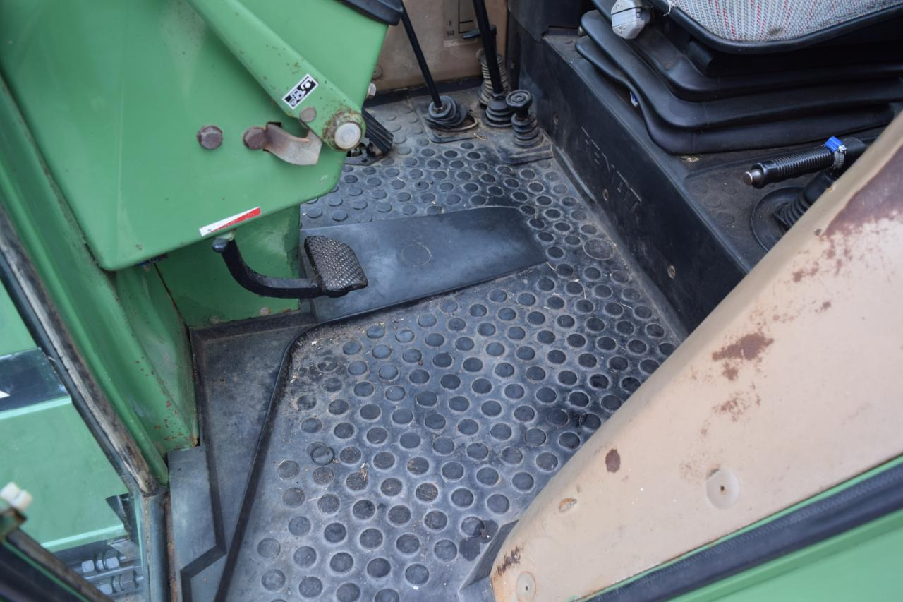 Farm tractor Fendt Farmer 311 LSA: picture 9