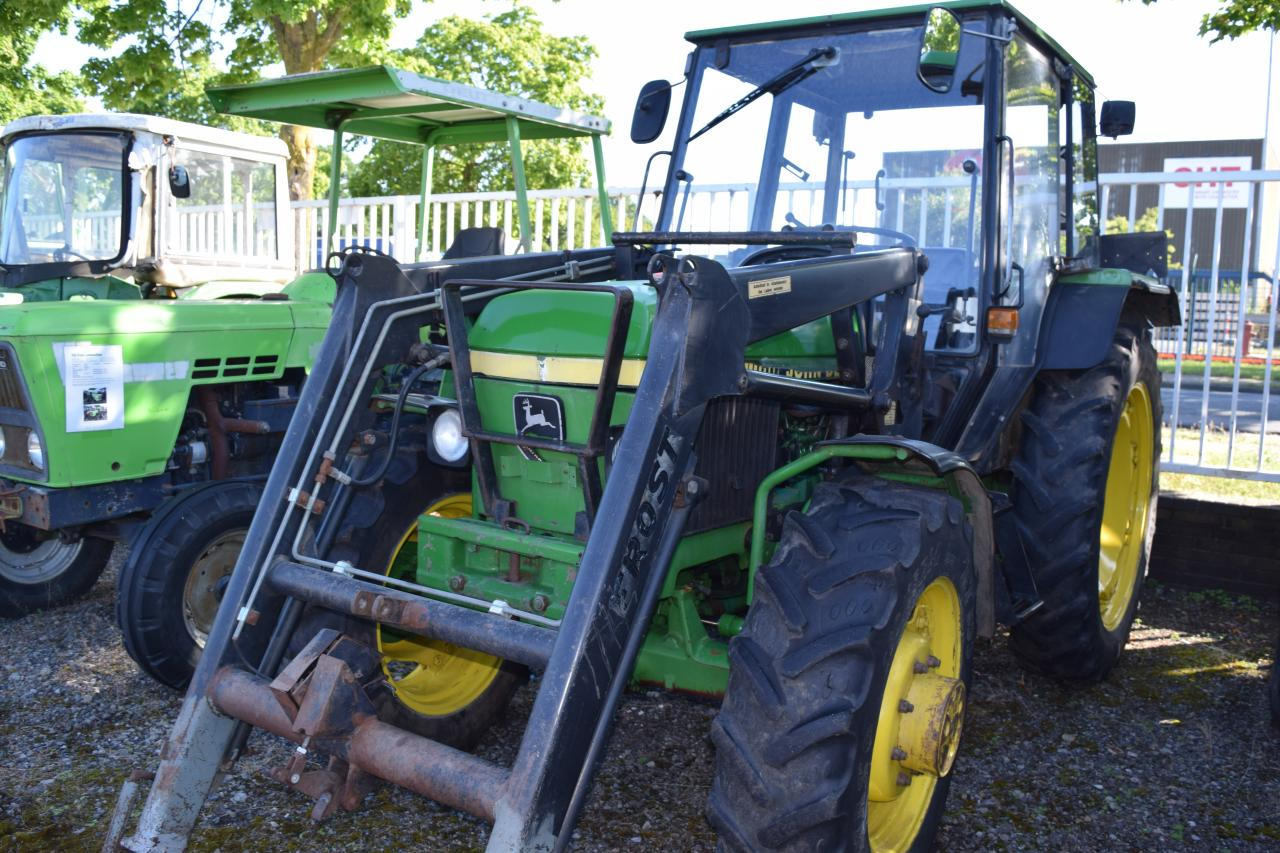 John Deere 1950 - Farm tractor: picture 2 John Deere 1950 - Farm tractor: picture 2