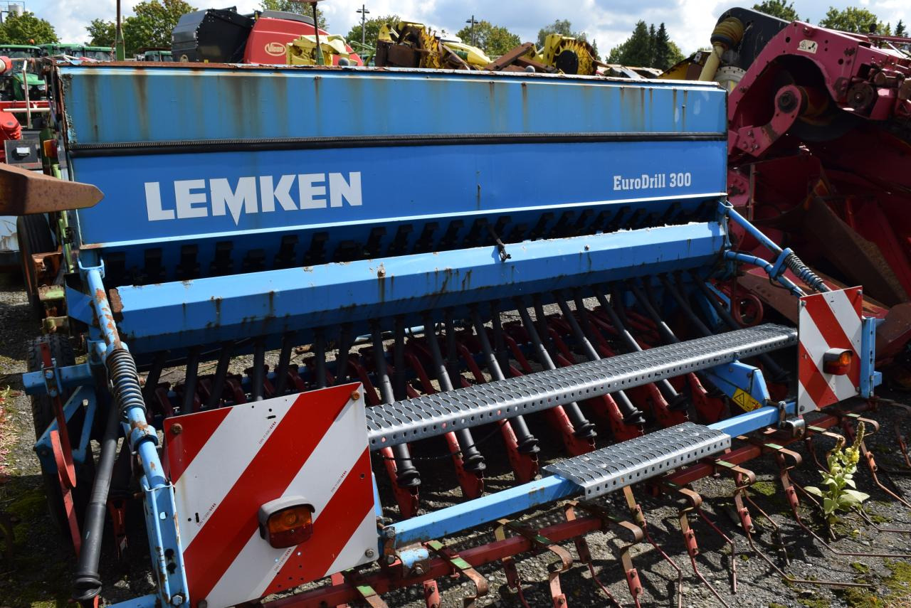 Lemken EuroDrill 300/25R - Seed drill: picture 2 Lemken EuroDrill 300/25R - Seed drill: picture 2