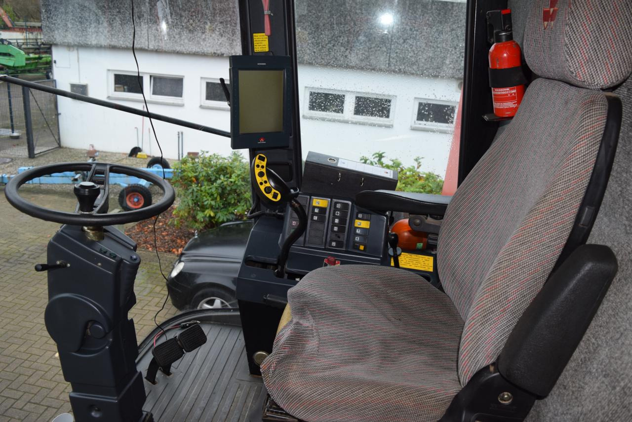 Massey Ferguson MF 7256 - Combine harvester: picture 5 Massey Ferguson MF 7256 - Combine harvester: picture 5