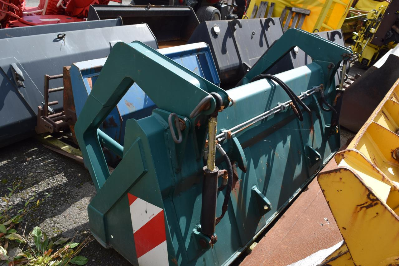 Siloschaufel - Silage equipment: picture 3 Siloschaufel - Silage equipment: picture 3