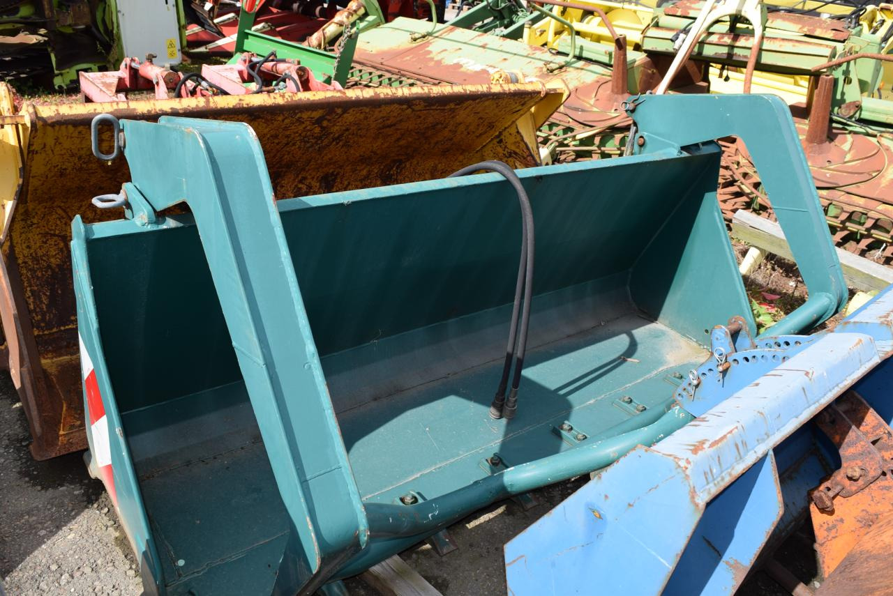 Siloschaufel - Silage equipment: picture 2 Siloschaufel - Silage equipment: picture 2