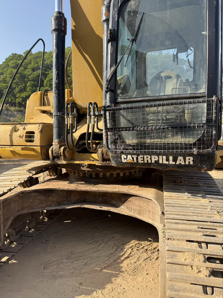 CATERPILLAR 325CL - Excavator: picture 5 CATERPILLAR 325CL - Excavator: picture 5