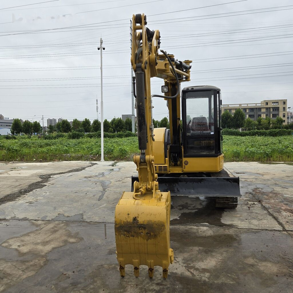 Caterpillar 305C - Mini excavator: picture 2 Caterpillar 305C - Mini excavator: picture 2