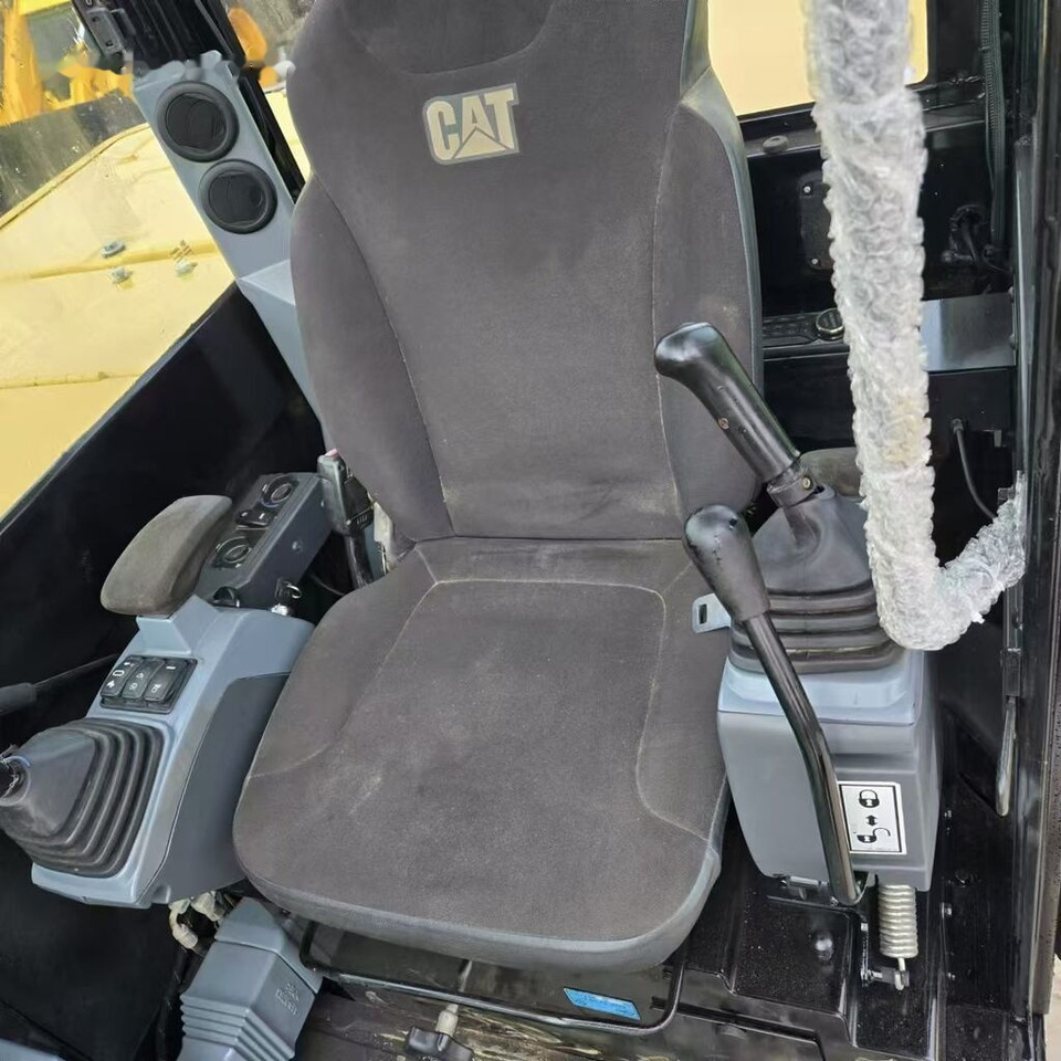 Mini excavator Caterpillar 306E2: picture 7