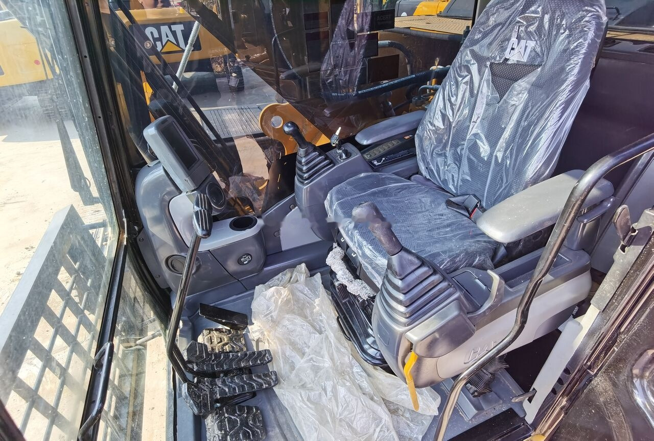 Caterpillar 324D2 - Crawler excavator: picture 2 Caterpillar 324D2 - Crawler excavator: picture 2