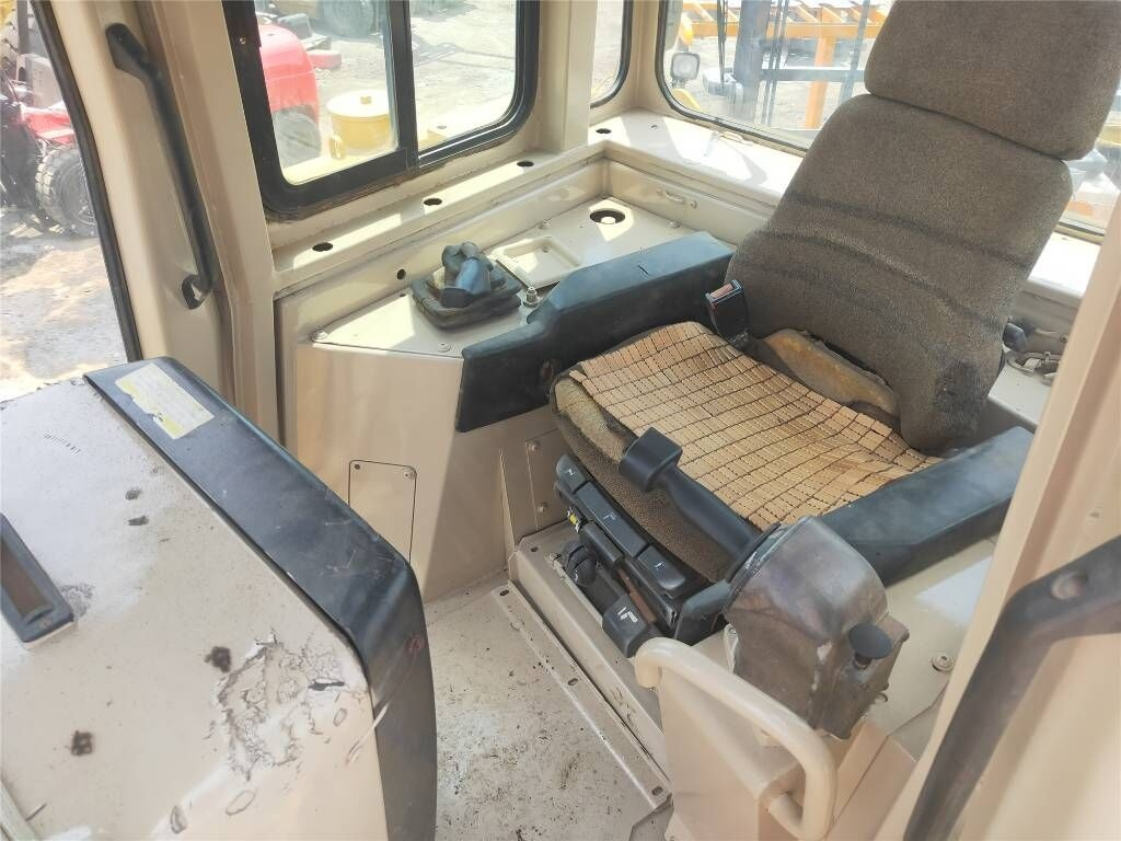 Caterpillar D 6 R - Bulldozer: picture 3 Caterpillar D 6 R - Bulldozer: picture 3