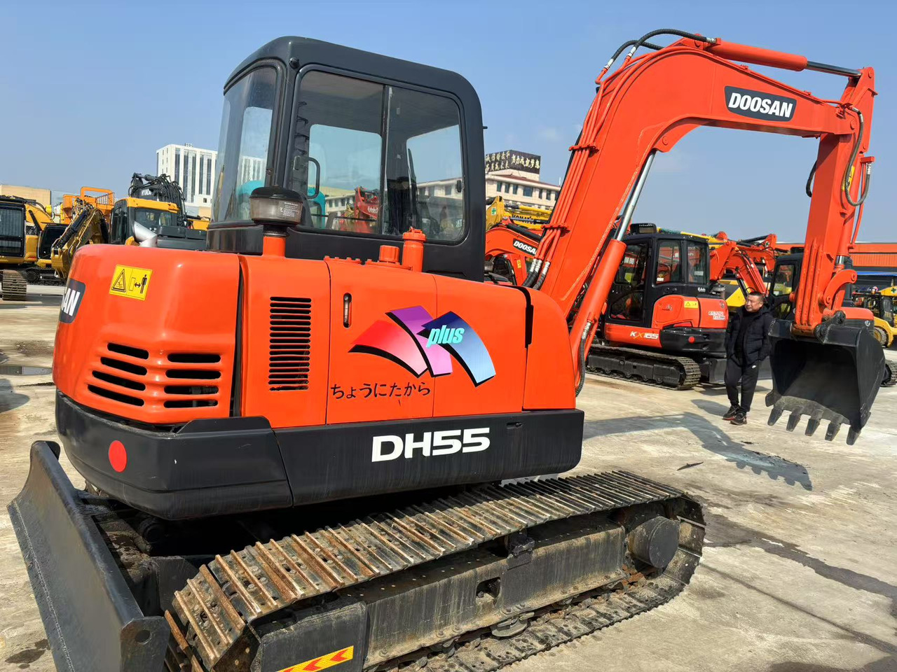 Doosan DH55 - Mini excavator: picture 4 Doosan DH55 - Mini excavator: picture 4