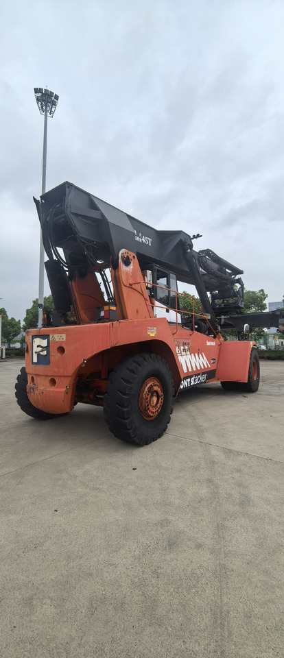 FANTUZZI CS45KM reach stacker - Reach stacker: picture 3 FANTUZZI CS45KM reach stacker - Reach stacker: picture 3