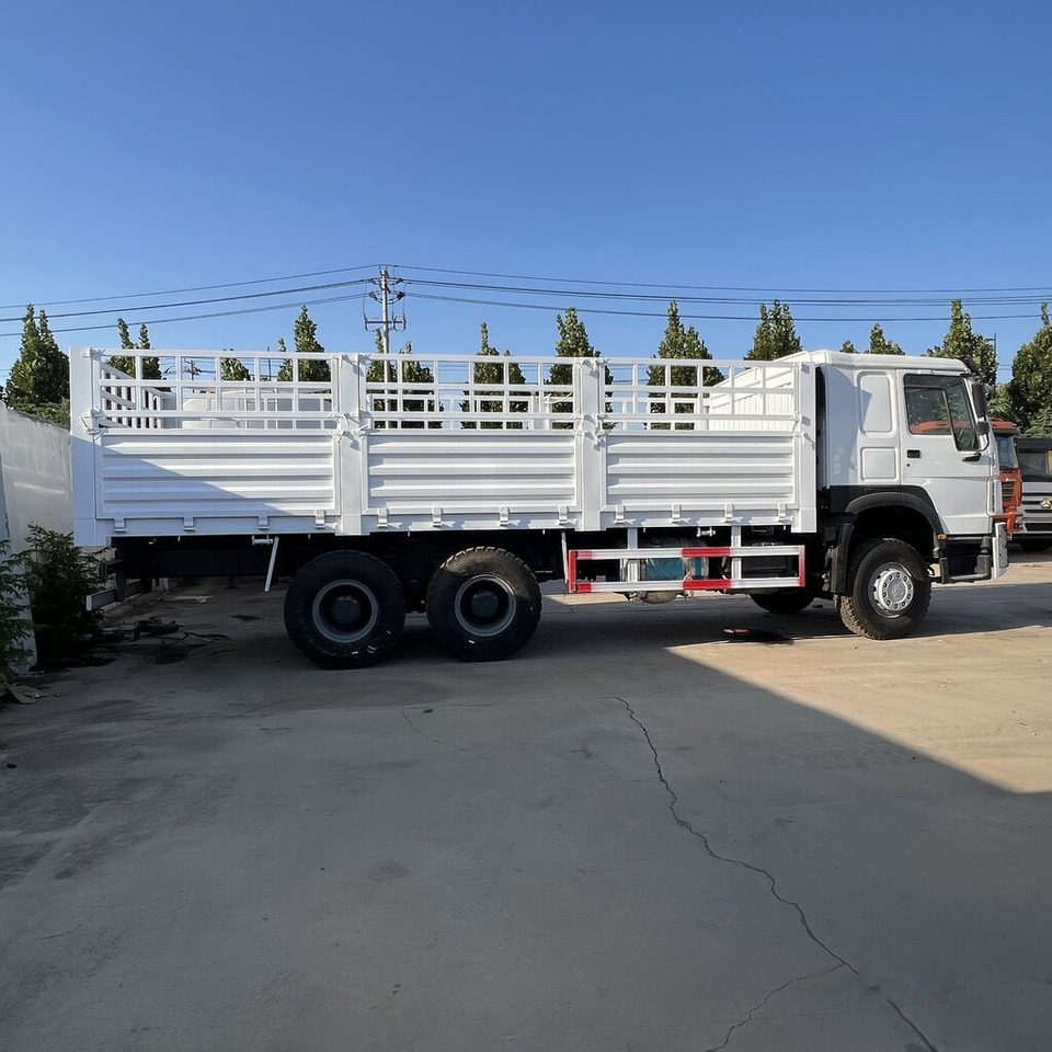 Leasing of Howo 6*4 flatbed truck Howo 6*4 flatbed truck: picture 6