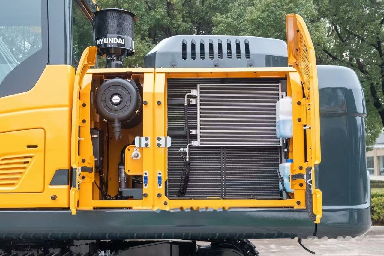 Hyundai HX220 - Crawler excavator: picture 3 Hyundai HX220 - Crawler excavator: picture 3