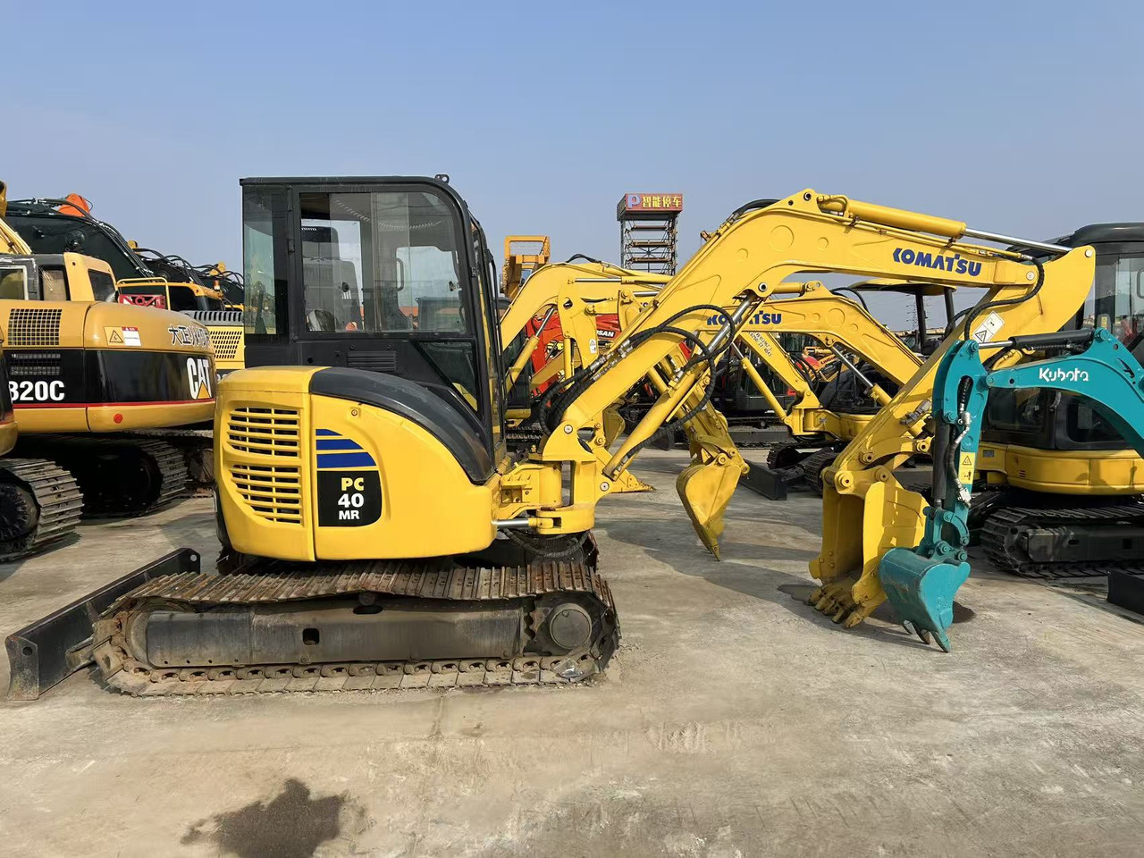 KOMATSU PC40 - Mini excavator: picture 3 KOMATSU PC40 - Mini excavator: picture 3