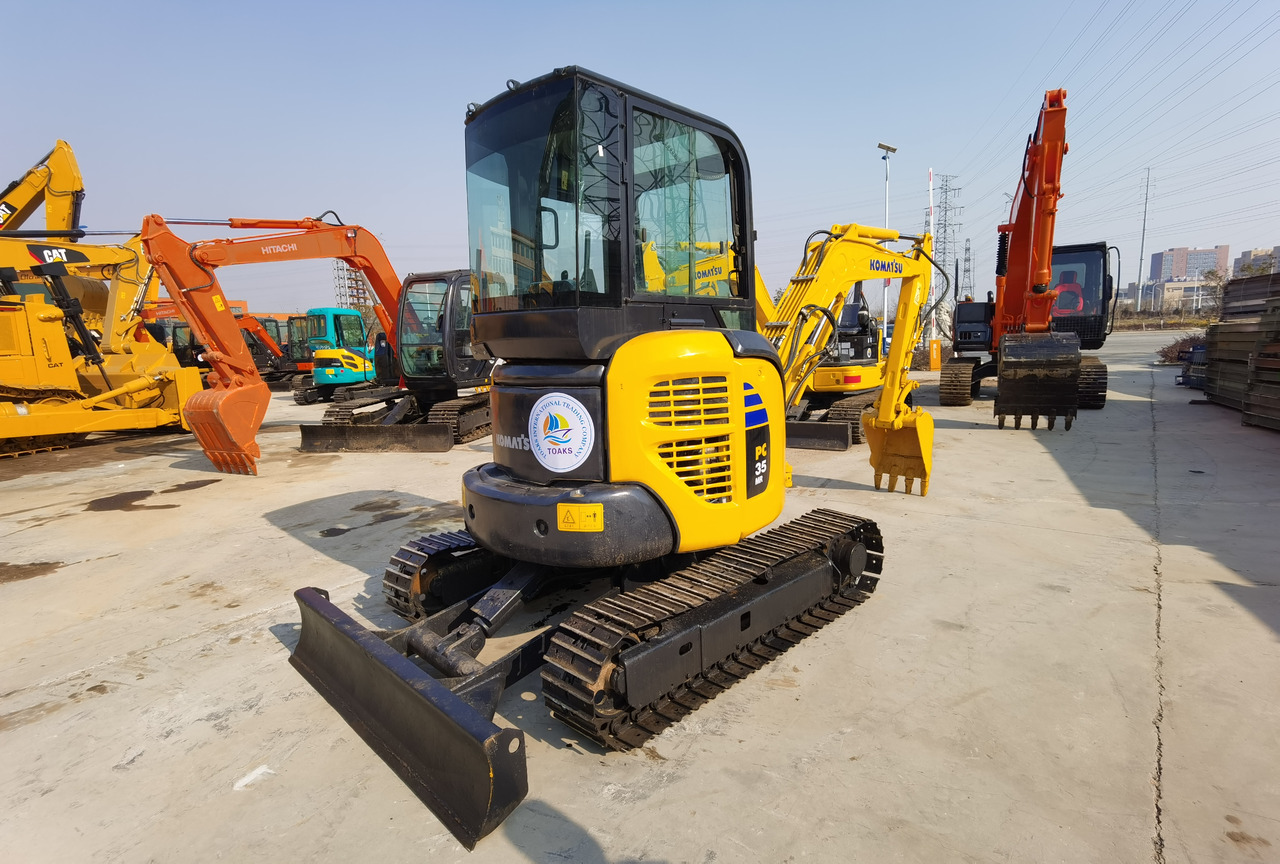 Mini excavator Komatsu PC35MR: picture 7
