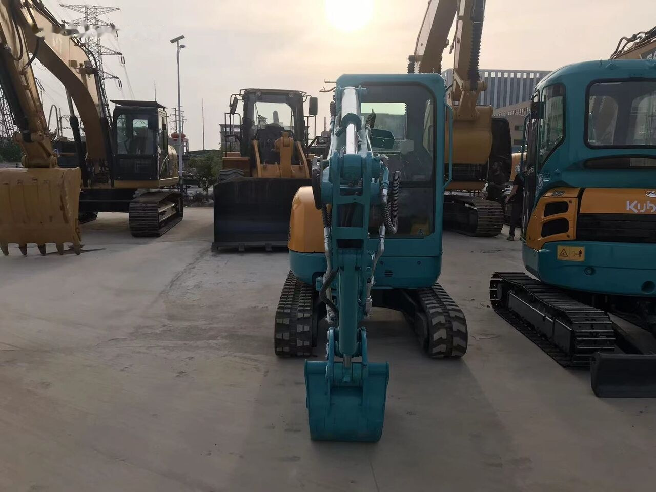 Kubota U25 - Mini excavator: picture 3 Kubota U25 - Mini excavator: picture 3